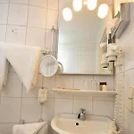 Otel Plaza Am Kurfuerstendamm