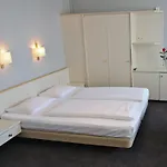 Plaza Am Kurfuerstendamm 3*