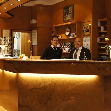 Plaza Am Kurfuerstendamm Berlin