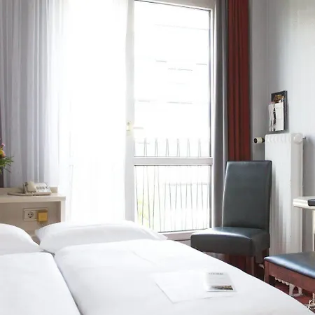 Plaza Am Kurfuerstendamm 3*