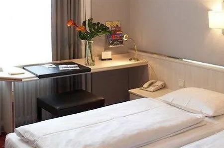 Plaza Am Kurfuerstendamm Berlino