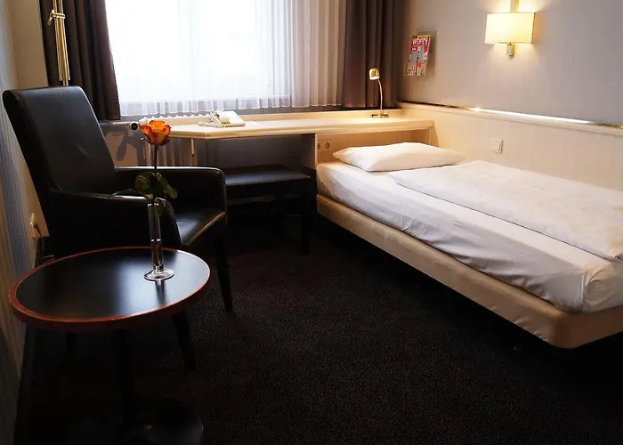 Plaza Am Kurfuerstendamm 3* Berlín