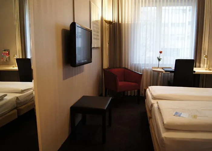 Plaza Am Kurfuerstendamm Otel Berlin