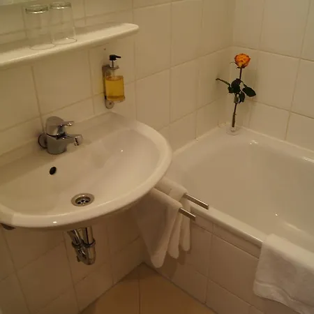 Plaza Am Kurfuerstendamm Szálloda 3*