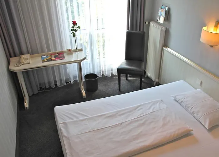 Plaza Am Kurfuerstendamm 酒店 3*