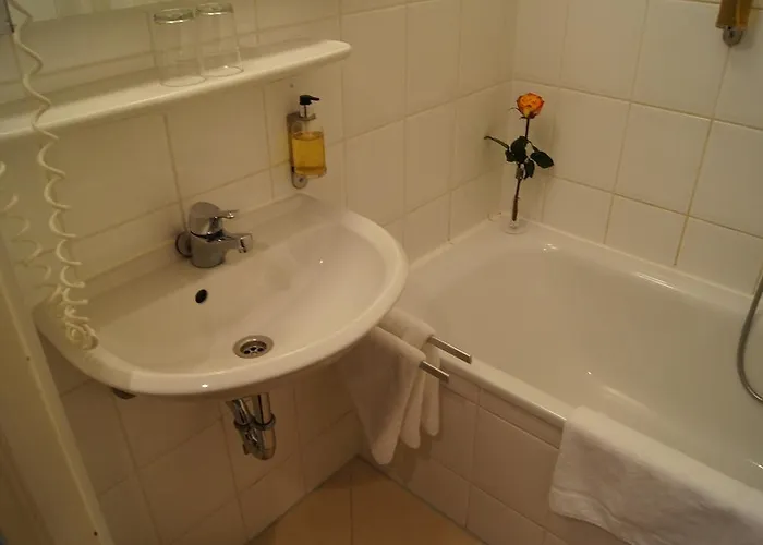 Plaza Am Kurfuerstendamm Hotel 3*